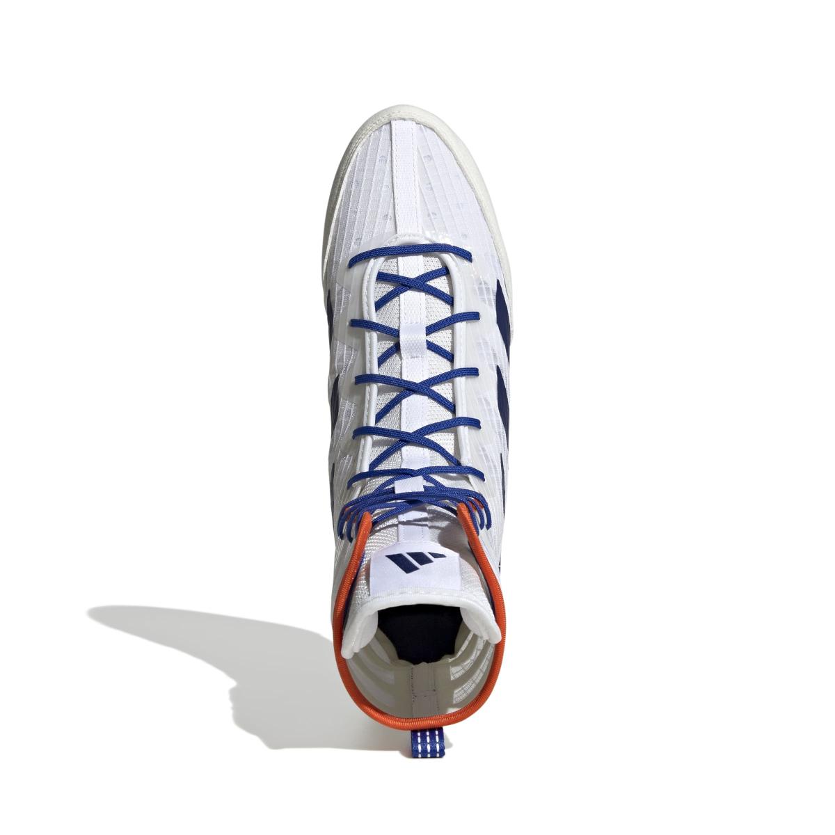 product/a/d/adidas_jp9847_3_footwear_photography_top_portrait_view_white-nw091625.jpg