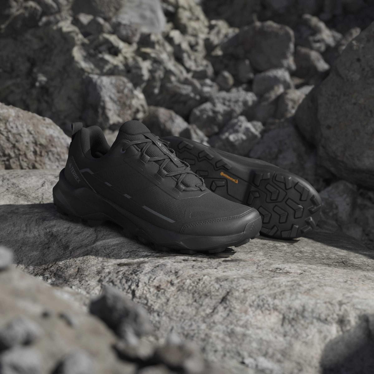 product/a/d/adidas_jq2215_21_footwear_photography_heromrktng_view_8-nw091625.jpg