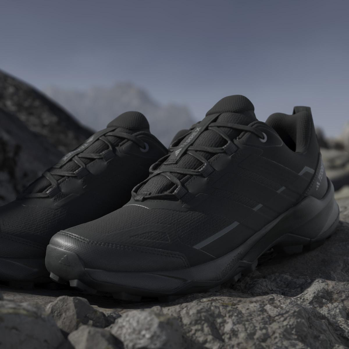 product/a/d/adidas_jq2215_22_footwear_photography_heromrktng_view_9-nw091625.jpg