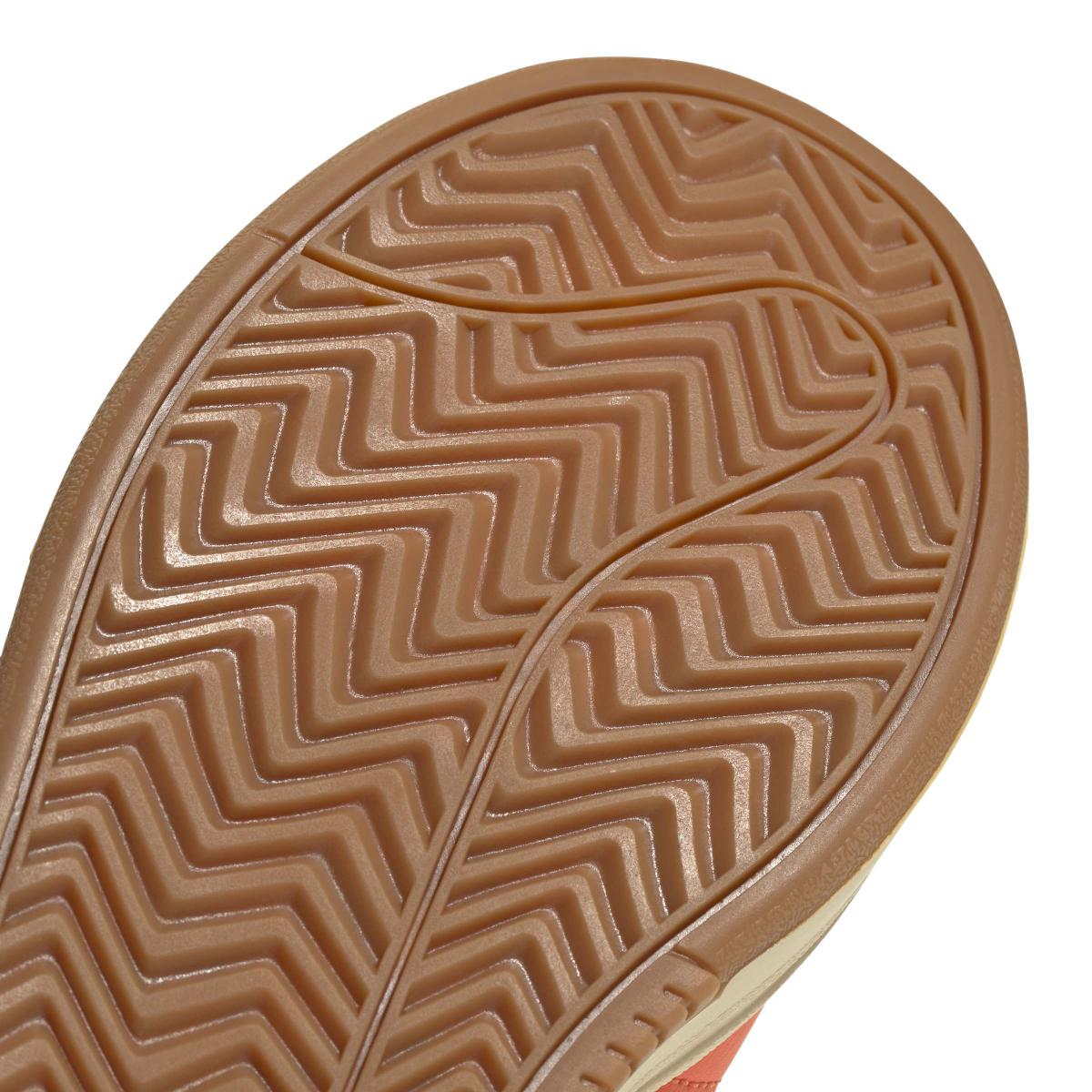 product/a/d/adidas_jq3001_9_footwear_photography_detail_view_2_white-nw091625.jpg