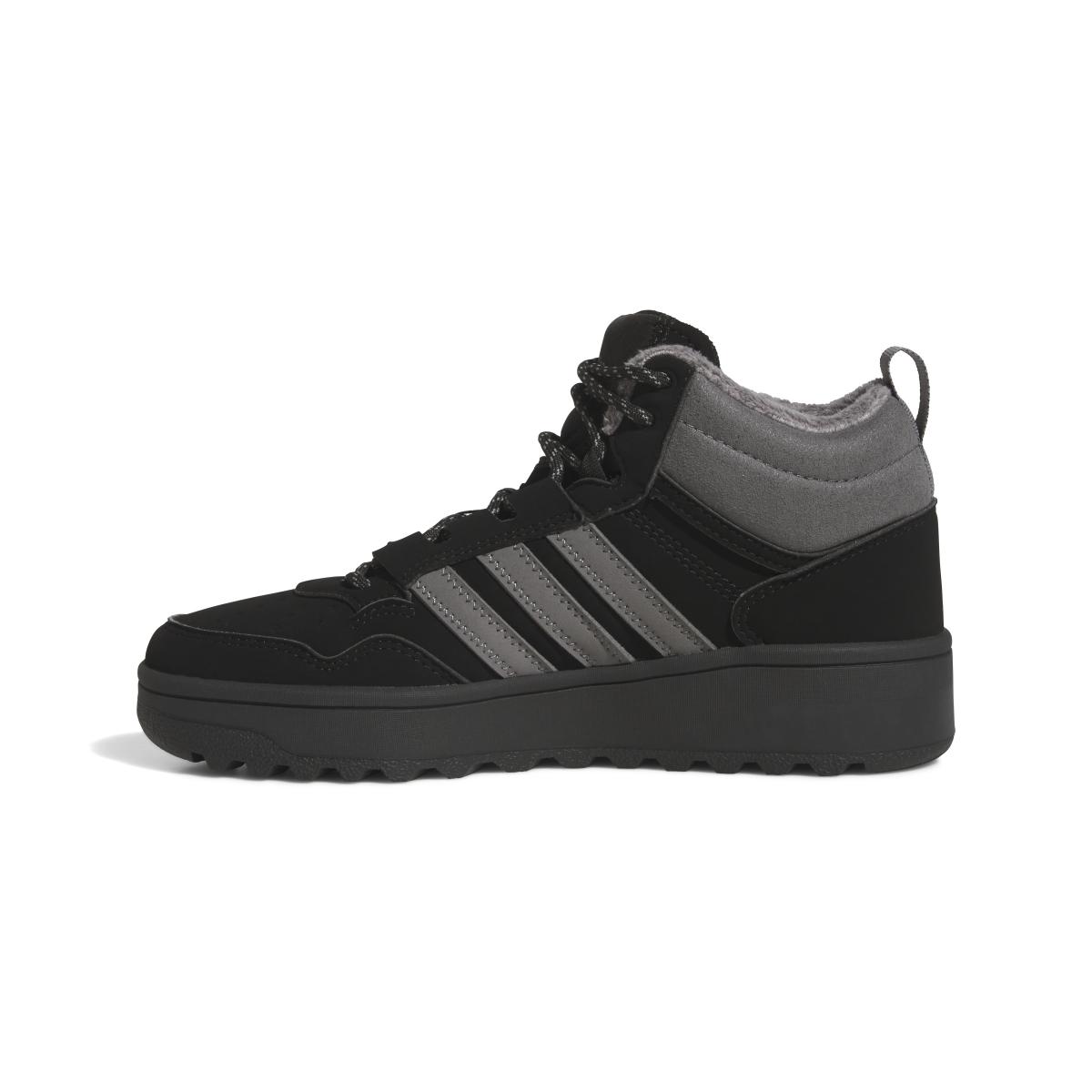 product/a/d/adidas_jq7903_5_footwear_photography_side_medial_center_view_white-nw091625.jpg