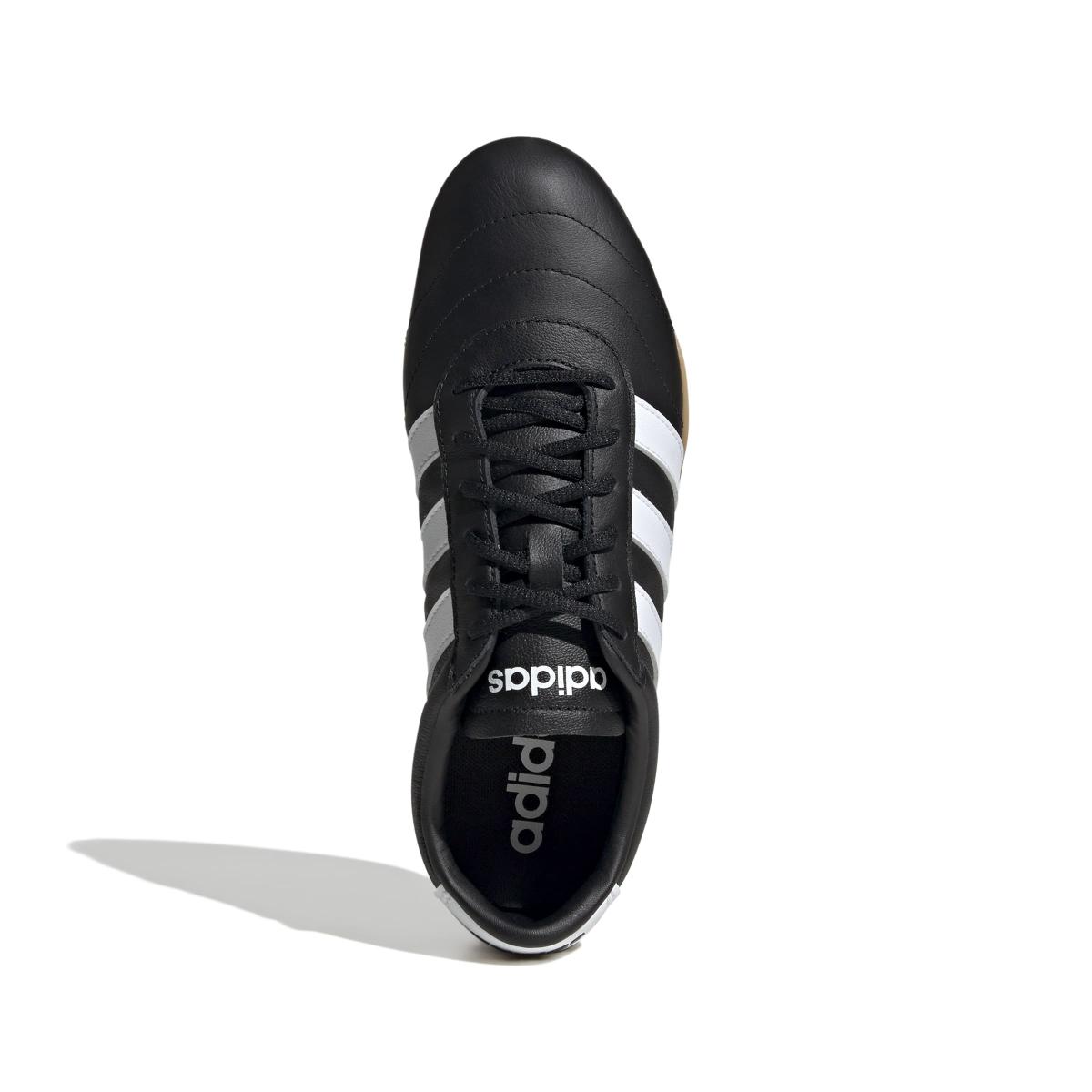 product/a/d/adidas_jq9684_3_footwear_photography_top_portrait_view_white-nw091625.jpg