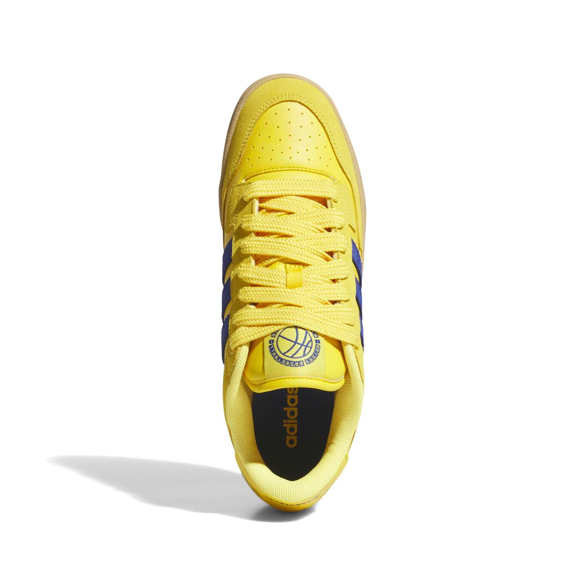 product/a/d/adidas_jr3156_3_footwear_photography_top_portrait_view_white-nw091625.jpg