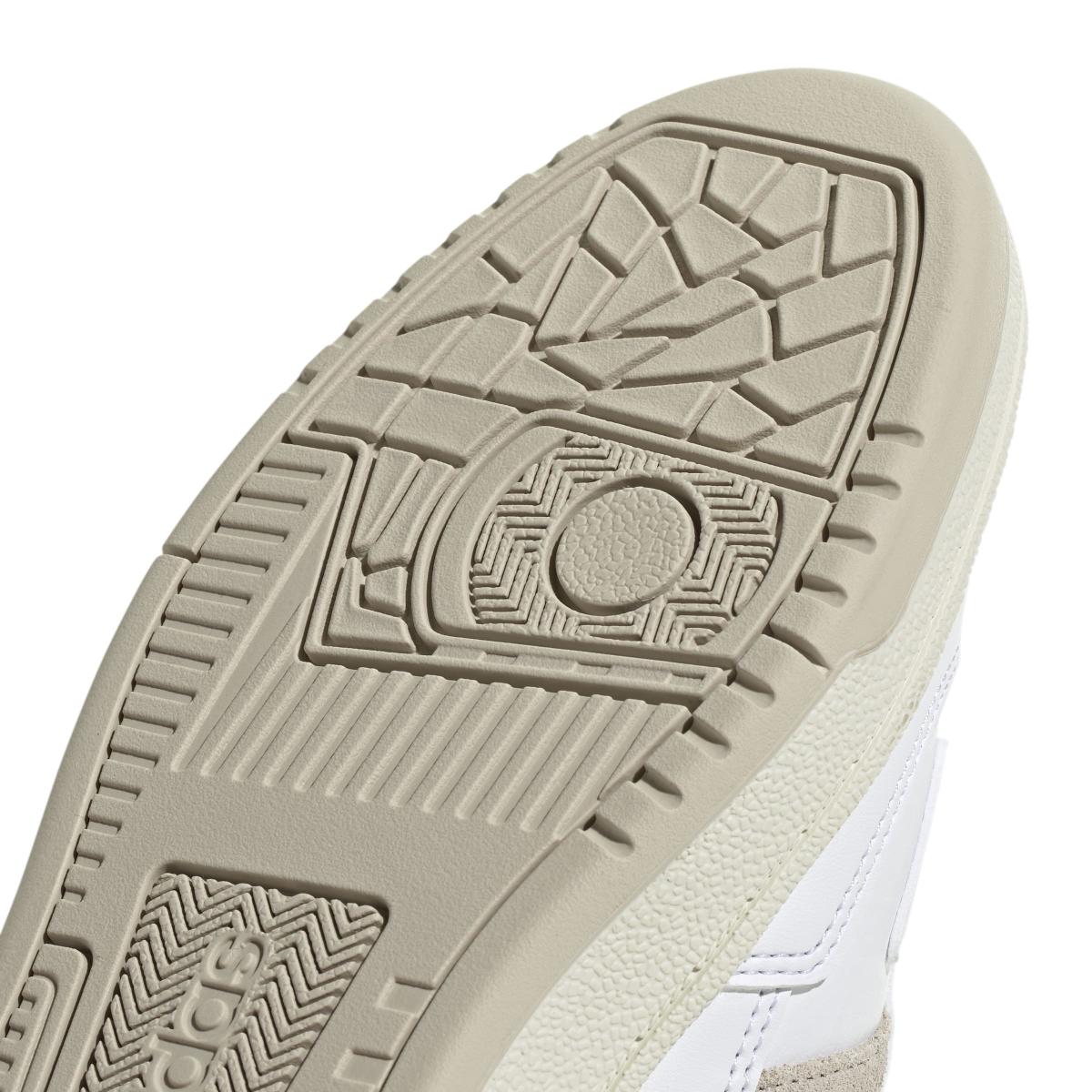 product/a/d/adidas_jr3162_9_footwear_photography_detail_view_2_white-nw091625.jpg