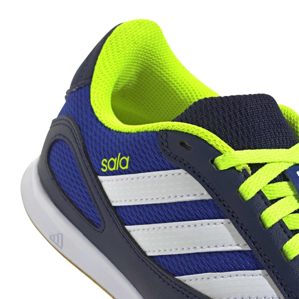 product/a/d/adidas_jr5401_8_footwear_photography_detail_view_2_white-nw091725.jpg