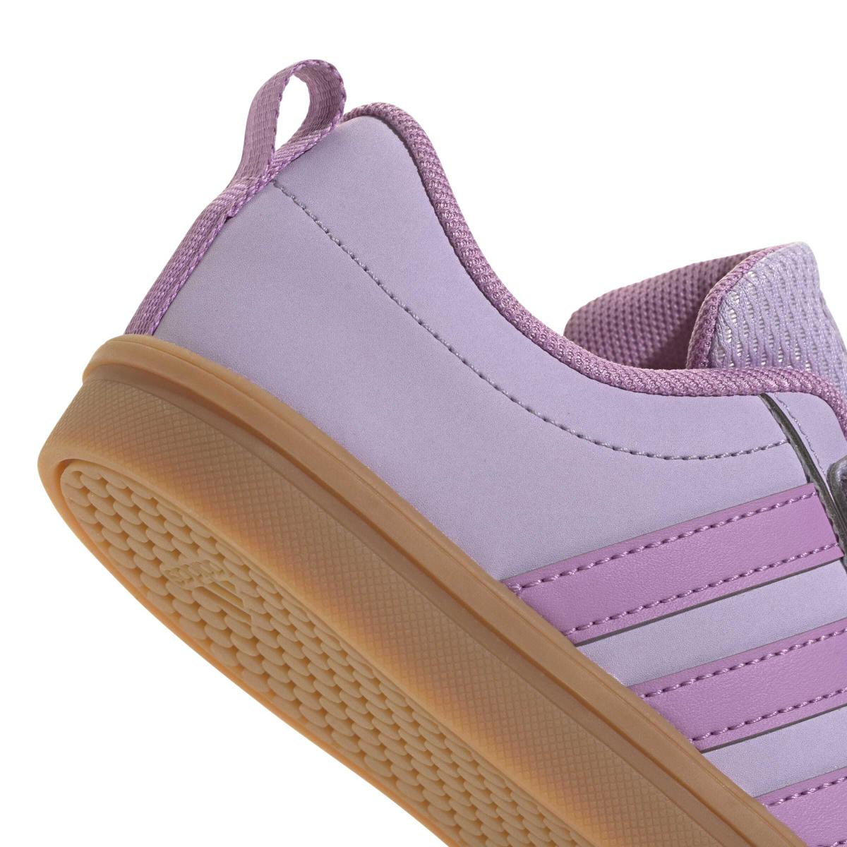 product/a/d/adidas_jr6032_9_footwear_photography_detail_view_2_white-nw091725.jpg
