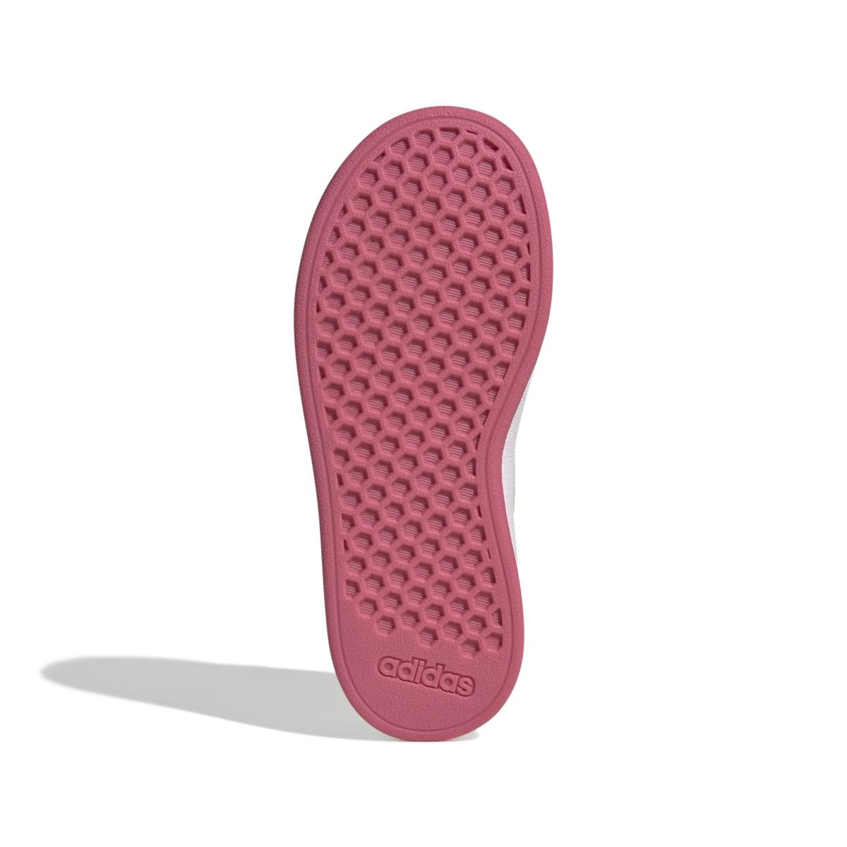 product/a/d/adidas_jr6096_4_footwear_photography_bottom_view_white-nw091725.jpg