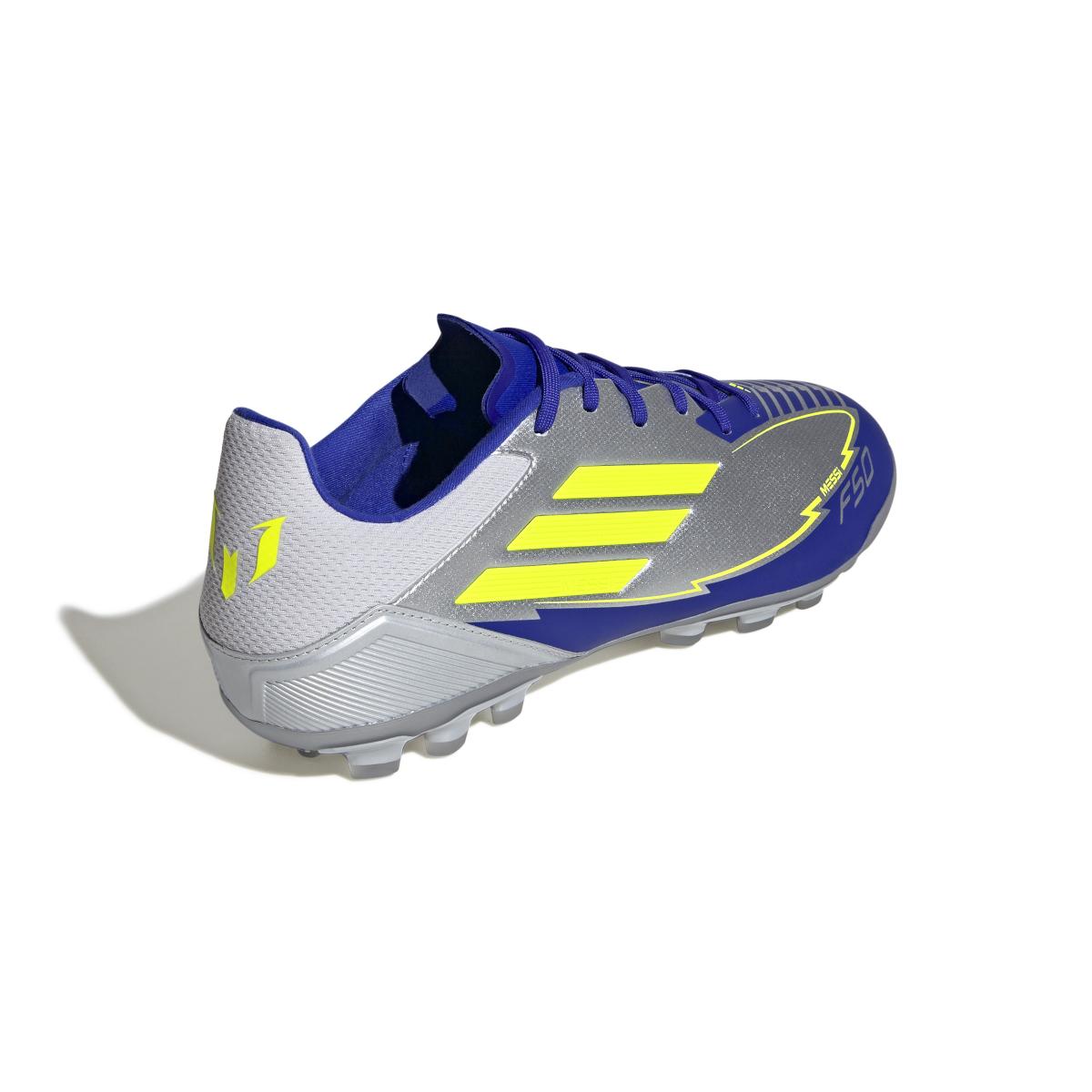 product/a/d/adidas_jr8057_6_footwear_photography_back_lateral_top_view_white.jpg