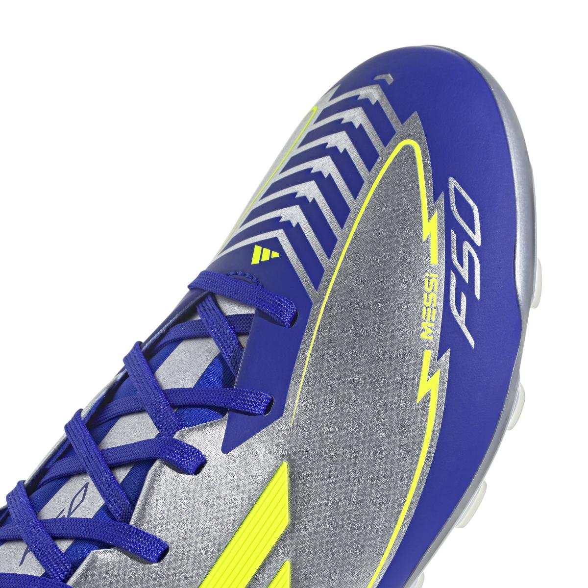 product/a/d/adidas_jr8057_8_footwear_photography_detail_view_2_white.jpg