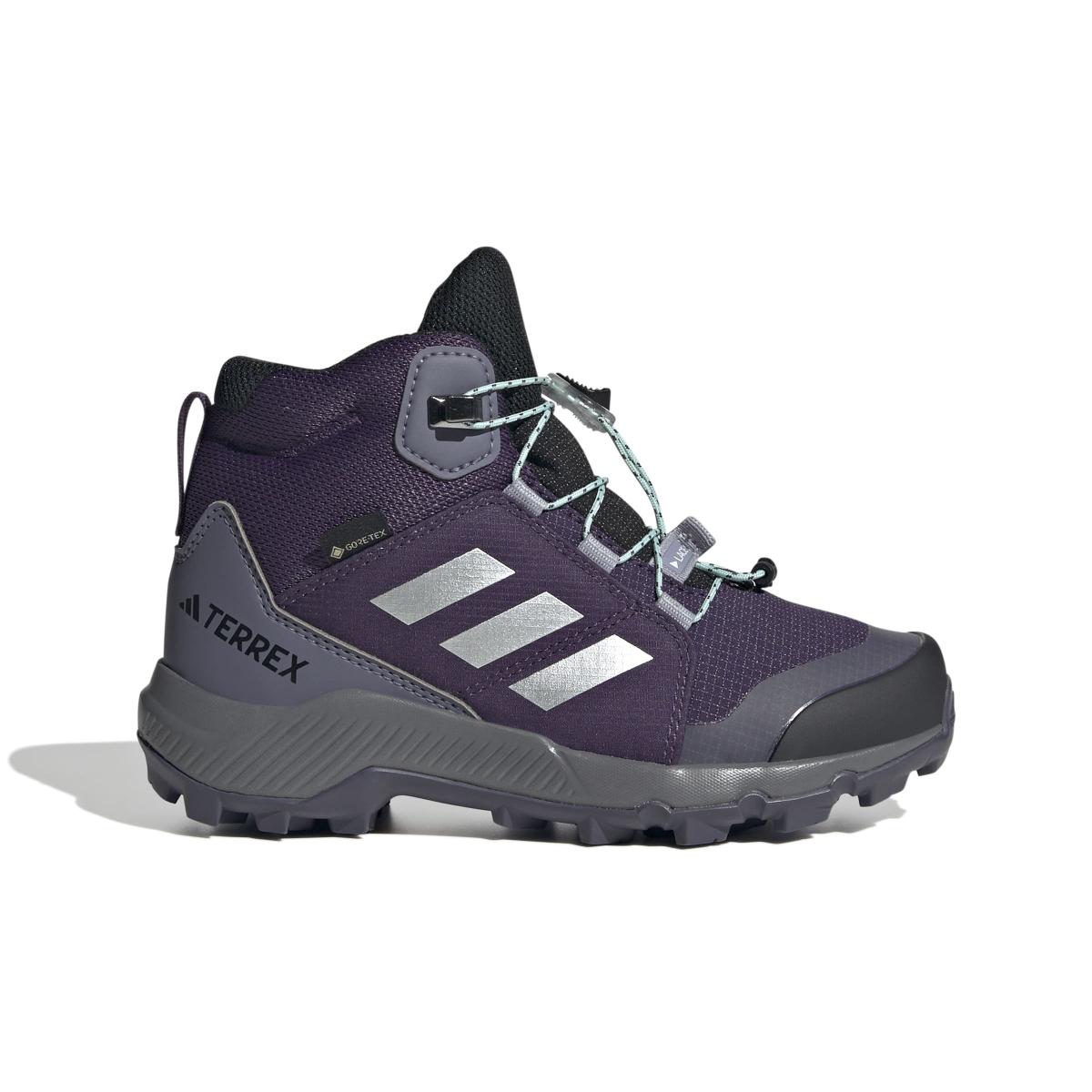 product/a/d/adidas_js2928_1_footwear_photography_side_lateral_center_view_white-nw091725.jpg