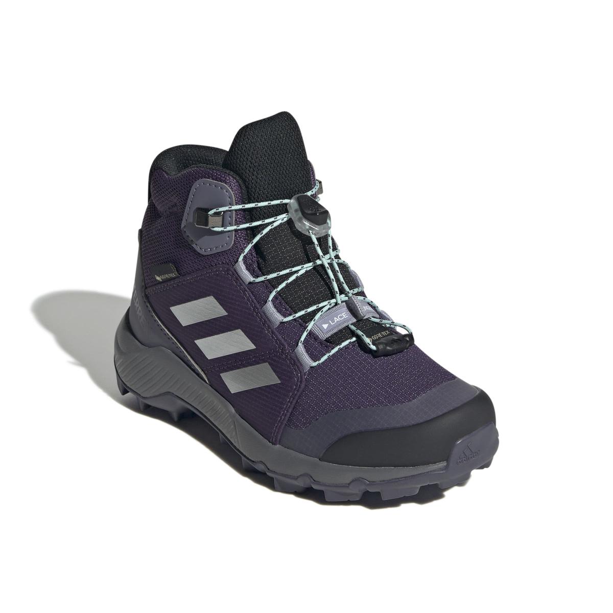 product/a/d/adidas_js2928_6_footwear_photography_front_lateral_top_view_white-nw091725.jpg