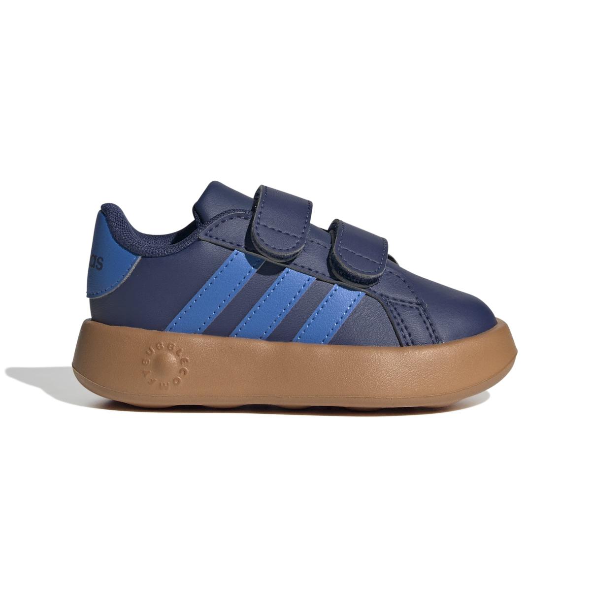 product/a/d/adidas_js4341_1_footwear_photography_side_lateral_center_view_white-nw091725.jpg
