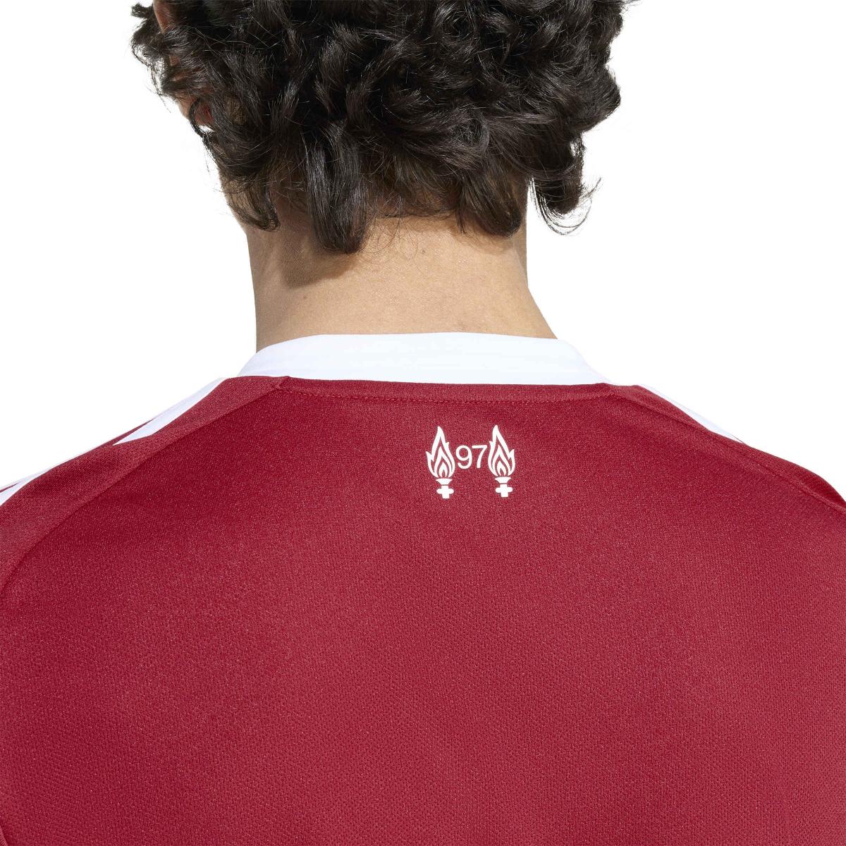 product/a/d/adidas_jv6423_7_apparel_on_model_detail_view_2_white.jpg
