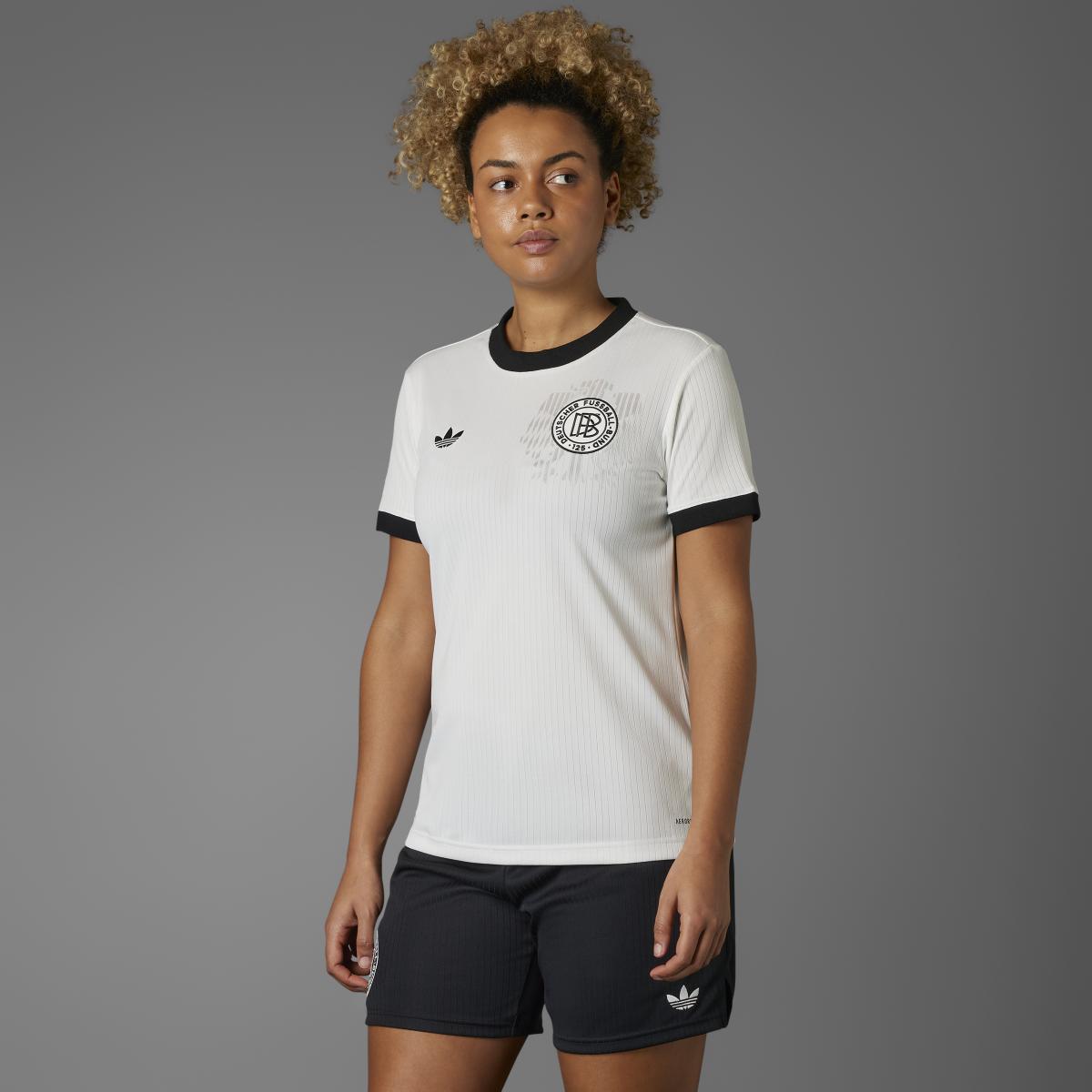 product/a/d/adidas_jy0244_clowhi-black_10.jpg