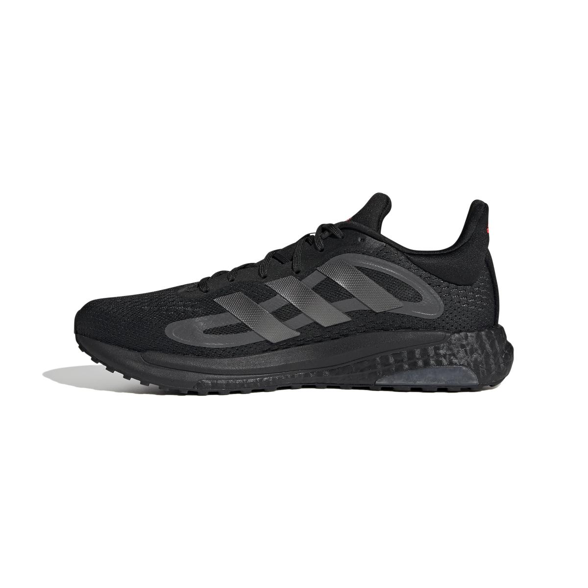 product/a/d/adidas_s42559_5_footwear_photography_side_medial_center_view_white_000.jpg