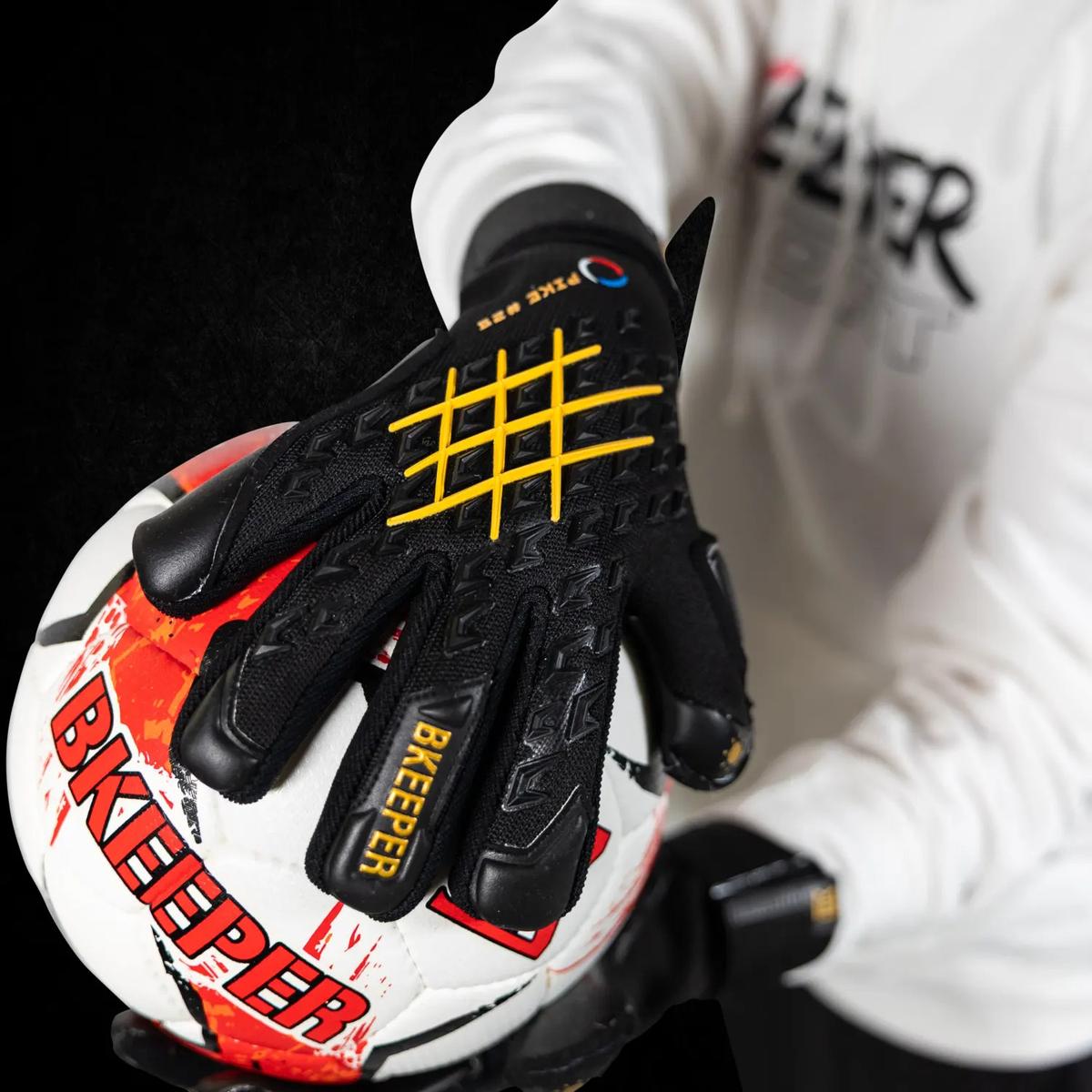product/b/k/bkeeper_74880_black_3.jpg