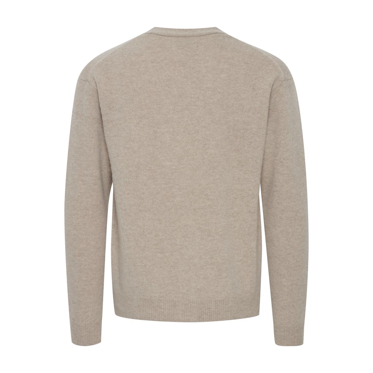 product/c/a/casual-friday_20504796-1713121_1.jpg
