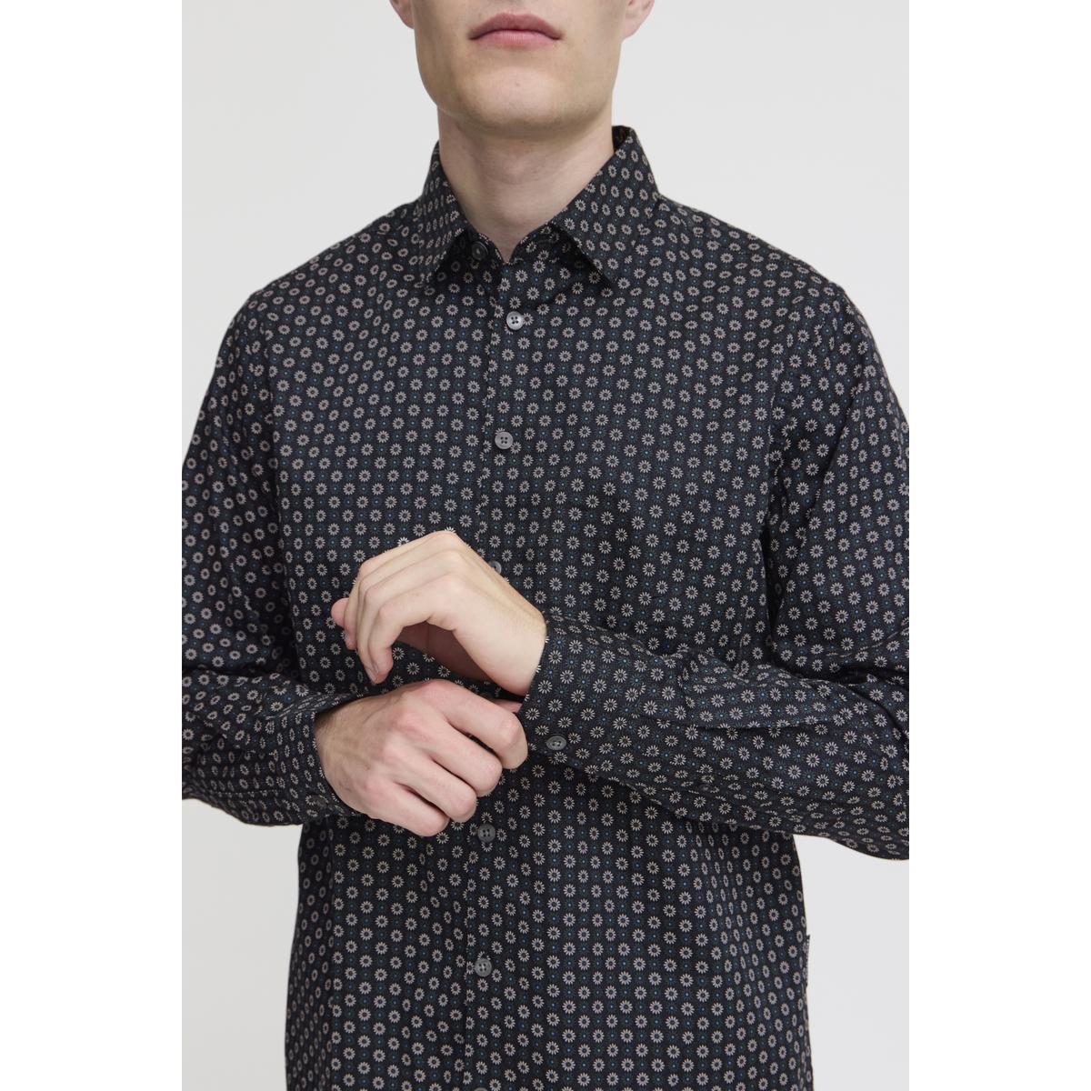 product/c/a/casual-friday_20505348-194013_7.jpg