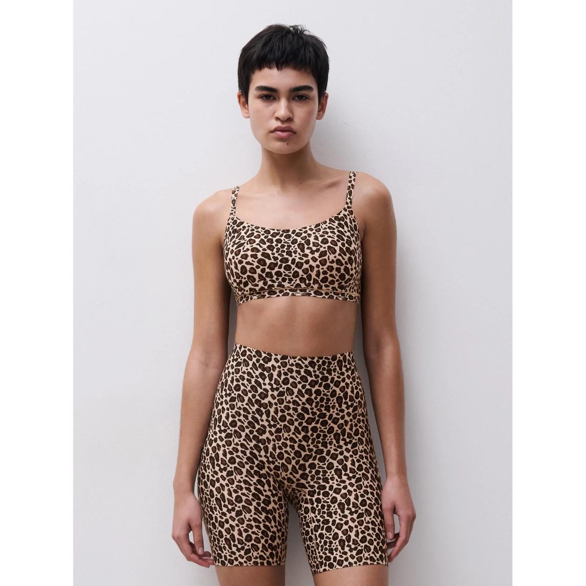 product/c/h/chantelle_c11de5-0oz_leopard-nu_5.jpg