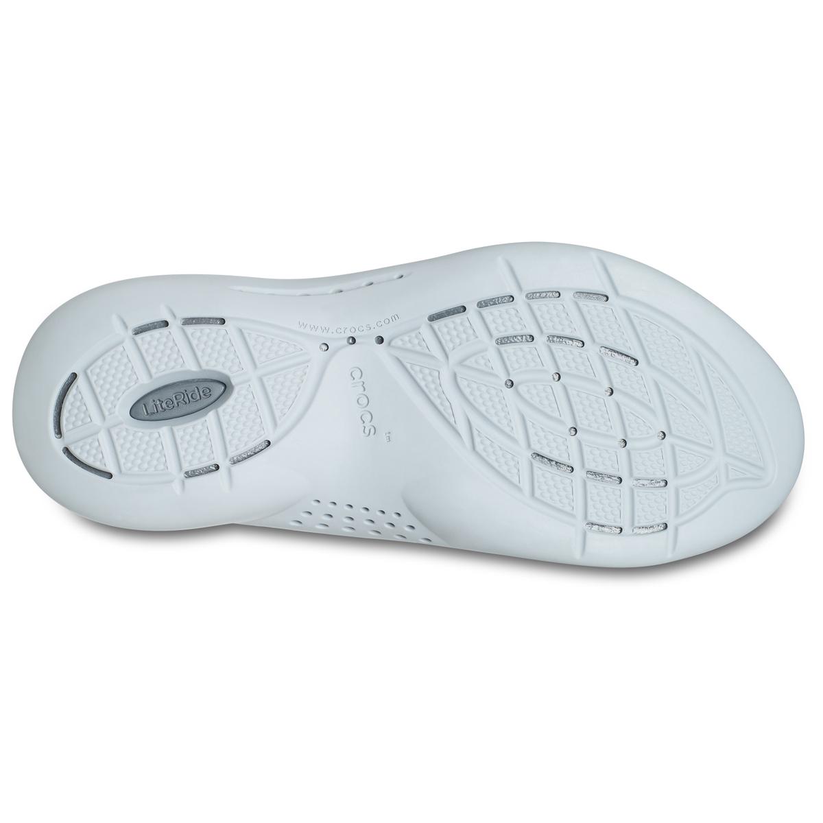 product/c/r/crocs_206715-0dd_3-q325.jpg