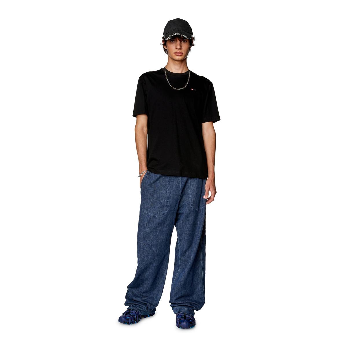product/d/i/diesel_a06418-0hfax-9xx_deep-black_4.jpg