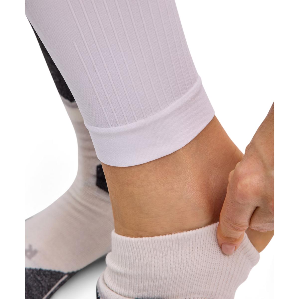 product/f/a/falke_33138-2860_white_6.jpg