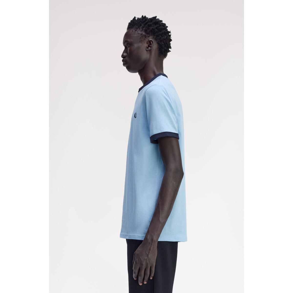 product/f/r/fred-perry_fpm3519_z94_v2_q325_mod2_side.jpg