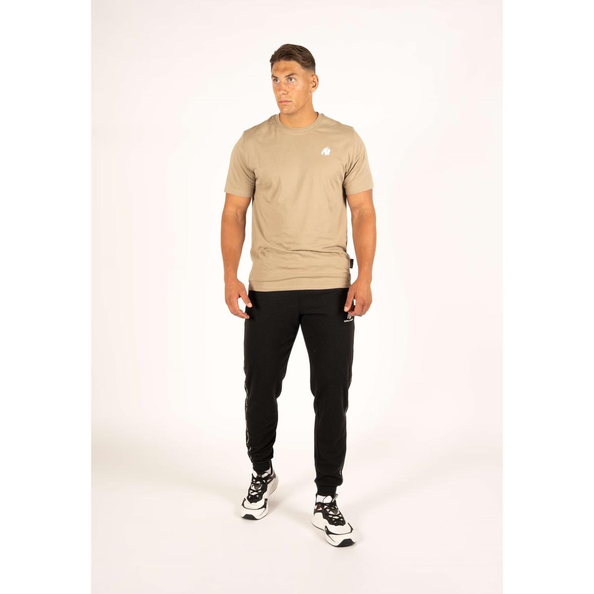 product/g/o/gorilla-wear_9109690001_black_3.jpg