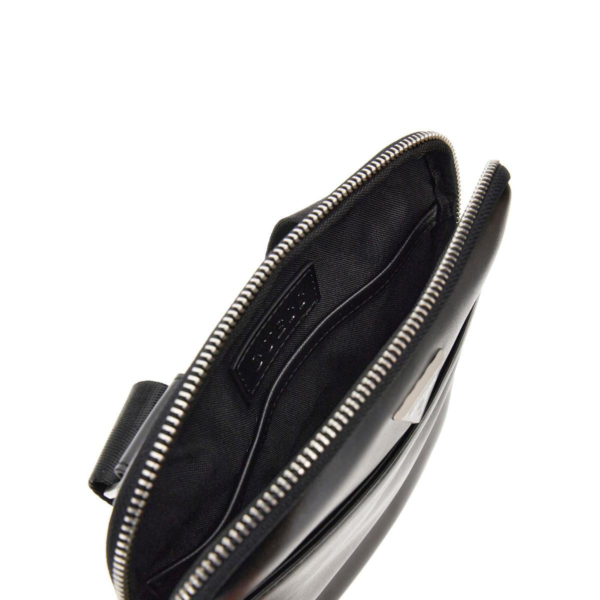 product/g/u/guess_hmbelg-p4123-bla_4.jpg