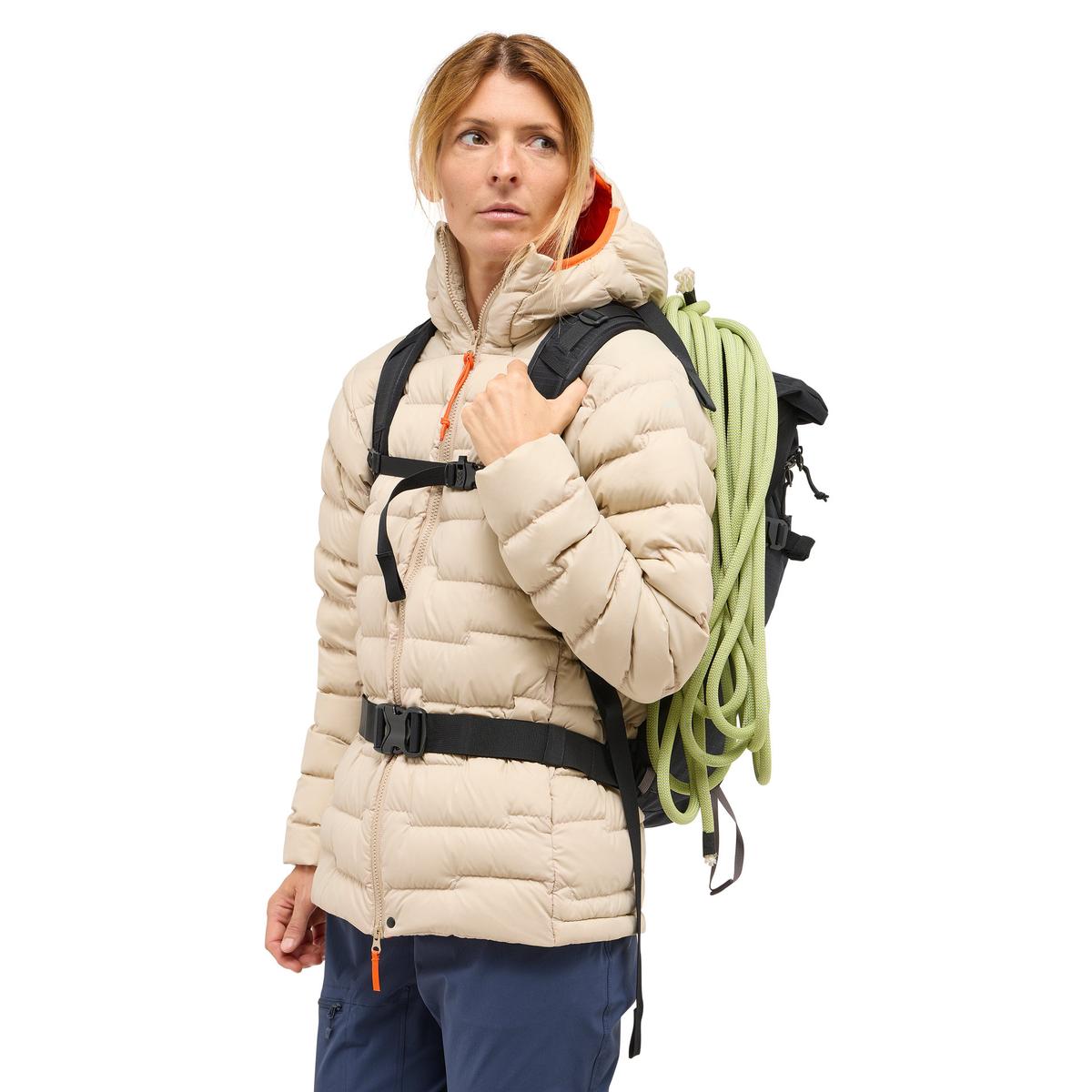 product/h/a/haglofs_607466-5s9_0.jpg