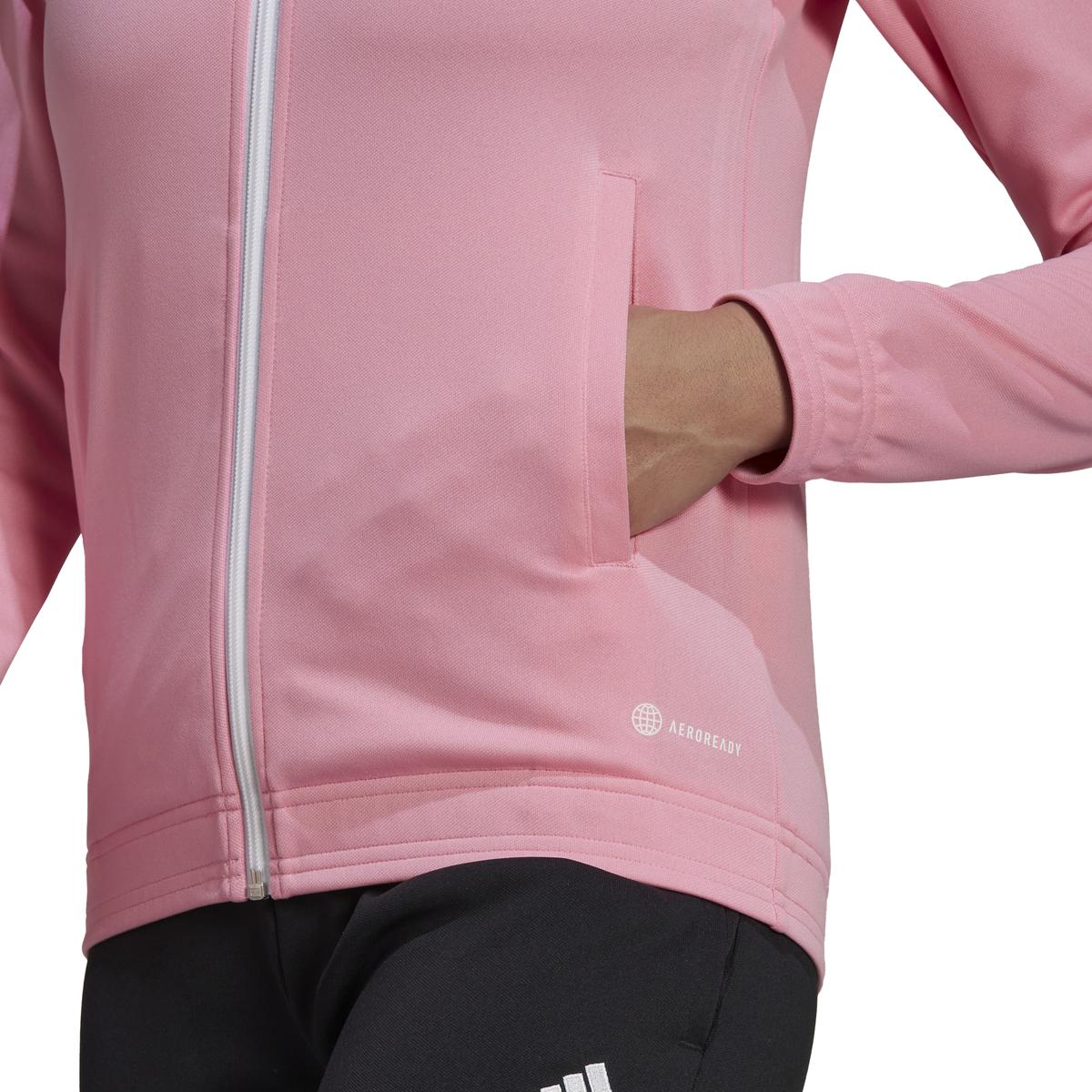 product/h/c/hc5082_app_on-model_detail-2_white_1645109378.jpg