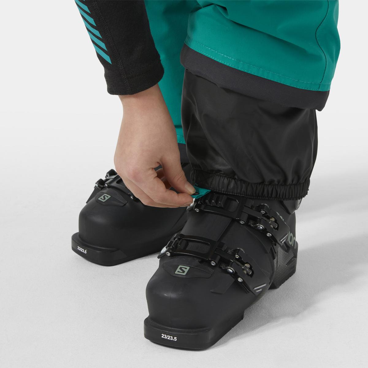 product/h/e/helly-hansen_41606-466_signal-green_3.jpg