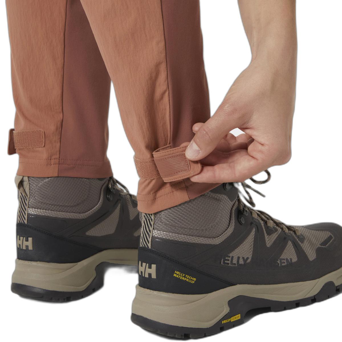 product/h/e/helly-hansen_63343-084_cedarwood_2.jpg
