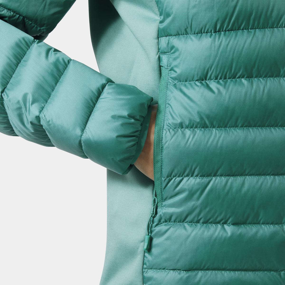 product/h/e/helly-hansen_63385-466_signal-green_3.jpg