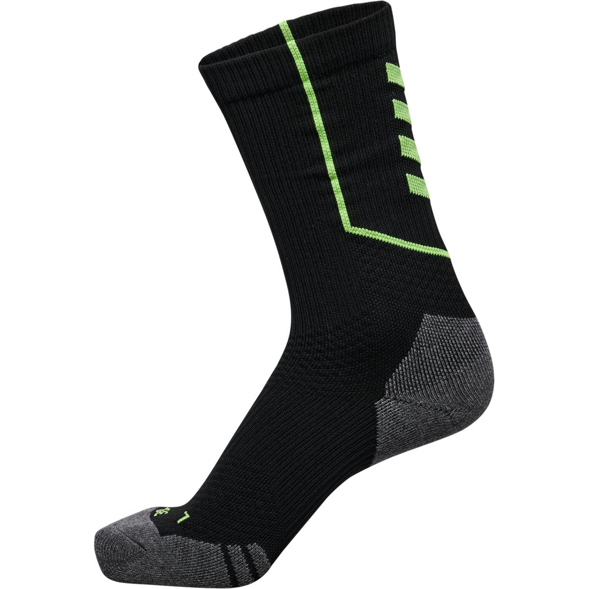 product/h/u/hummel_231587-1015_black-green-gecko_1.jpg