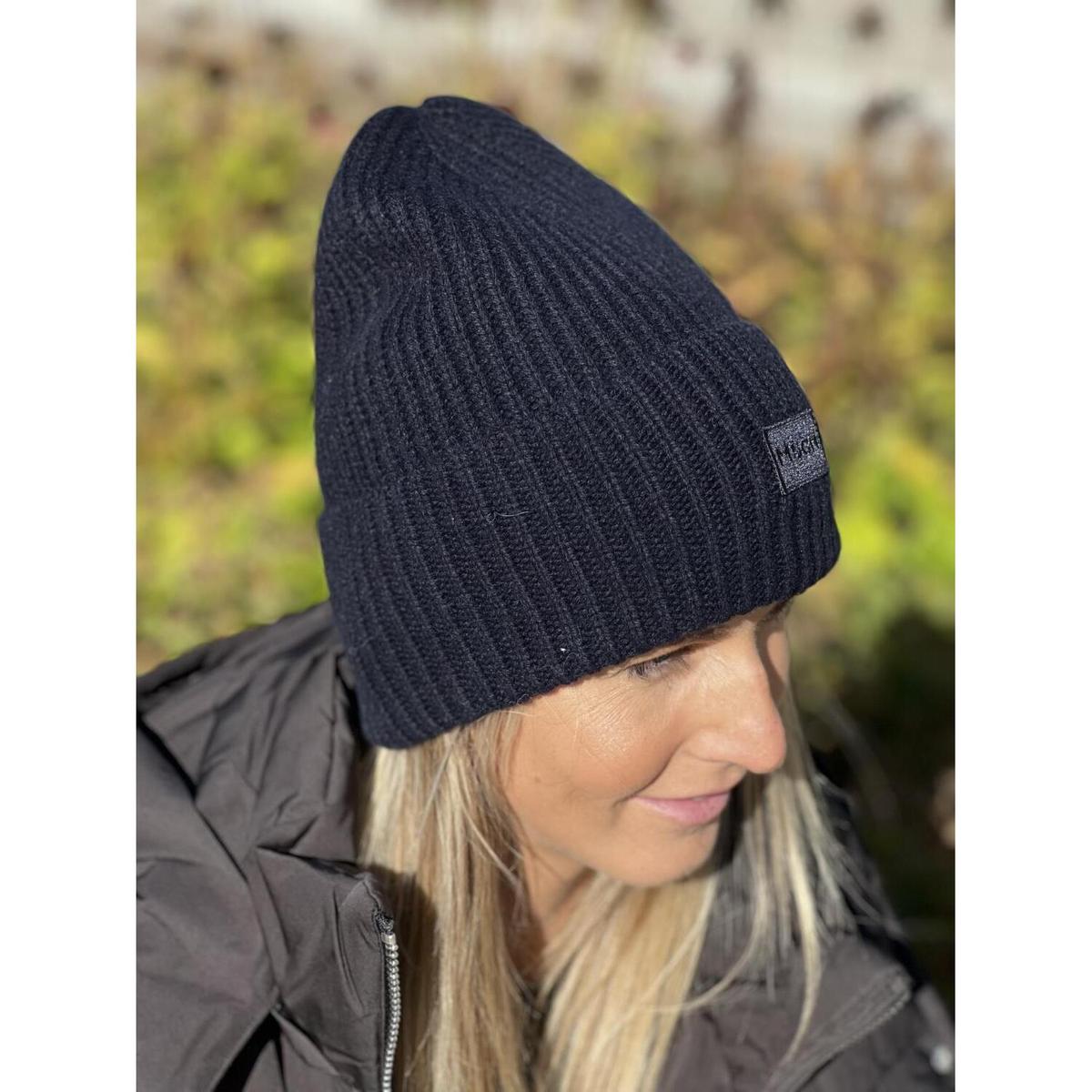 product/m/o/moss-copenhagen_17896-sky-captain_sky-captain_5.jpg