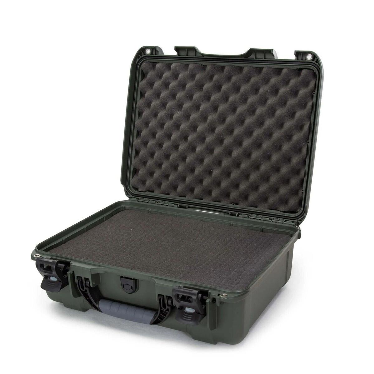 product/n/a/nanuk_930s-010ol-0a0_olive_1.jpg