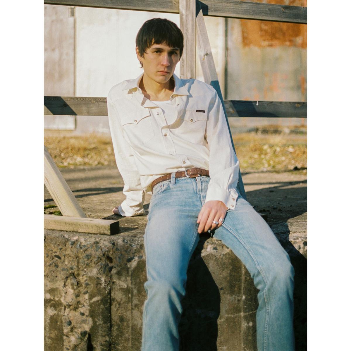 product/n/u/nudie-jeans_140891_ecru_3.jpg