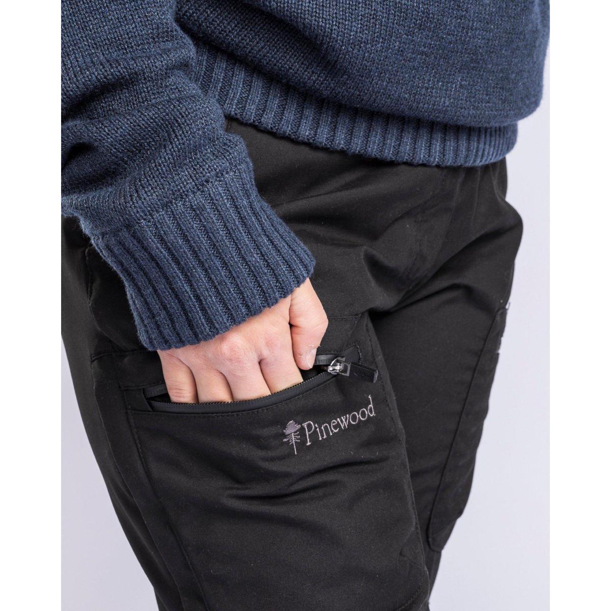product/p/i/pinewood_5-30852425_black-black_4.jpg