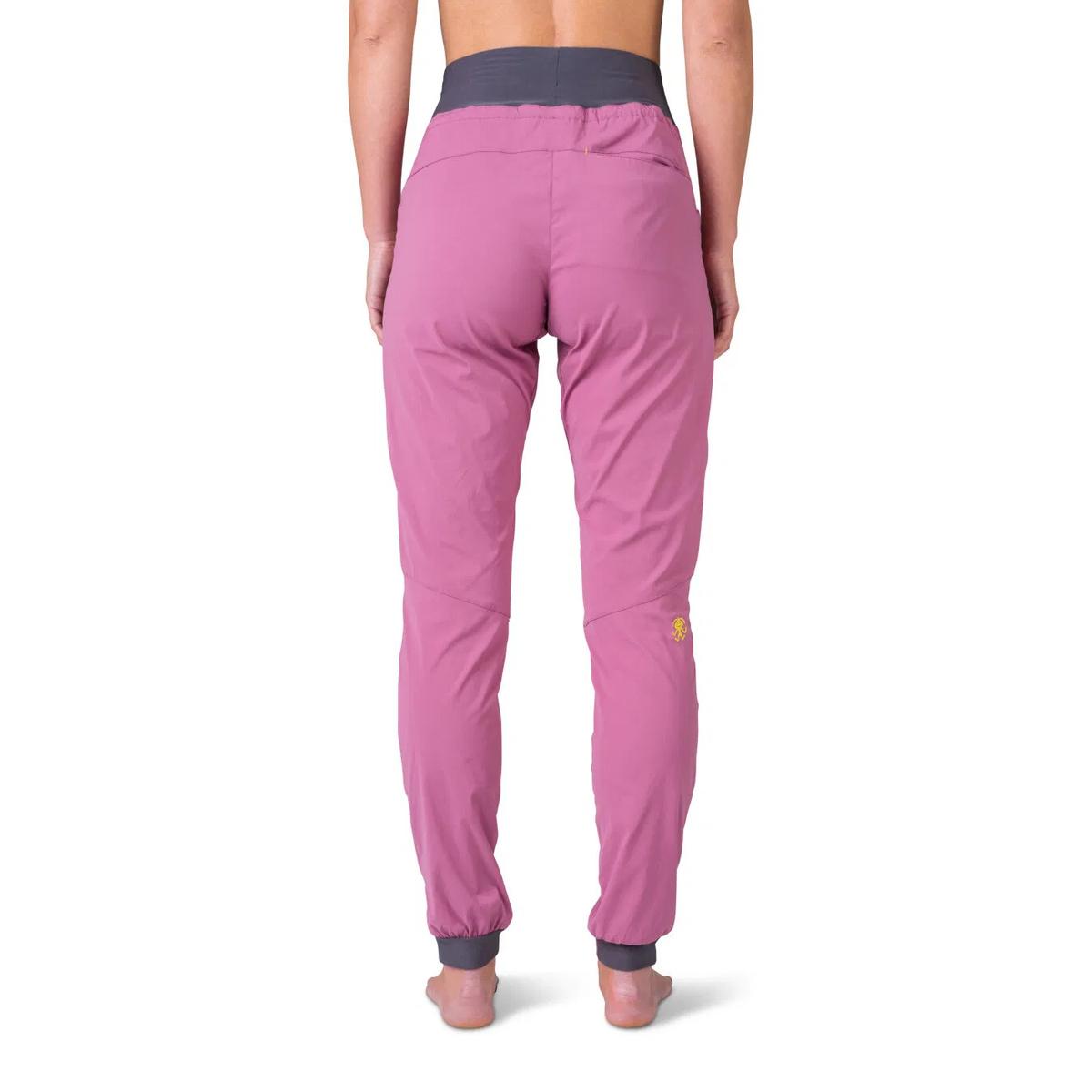 product/r/a/rafiki_10041526rfx_rose-wine_4.jpg