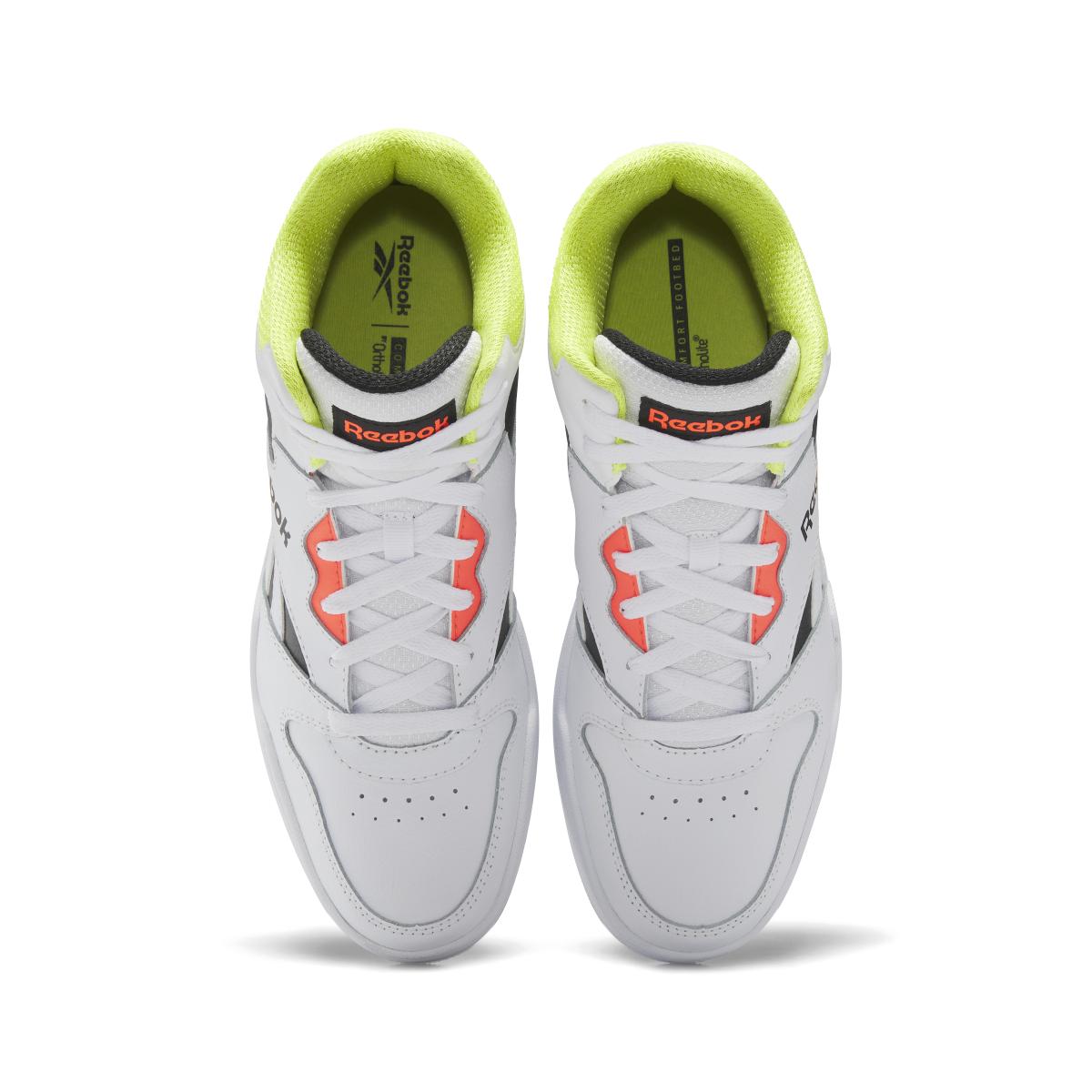 product/r/e/reebok_hr0519_2_footwear_photography_top_portrait_view_white.jpg