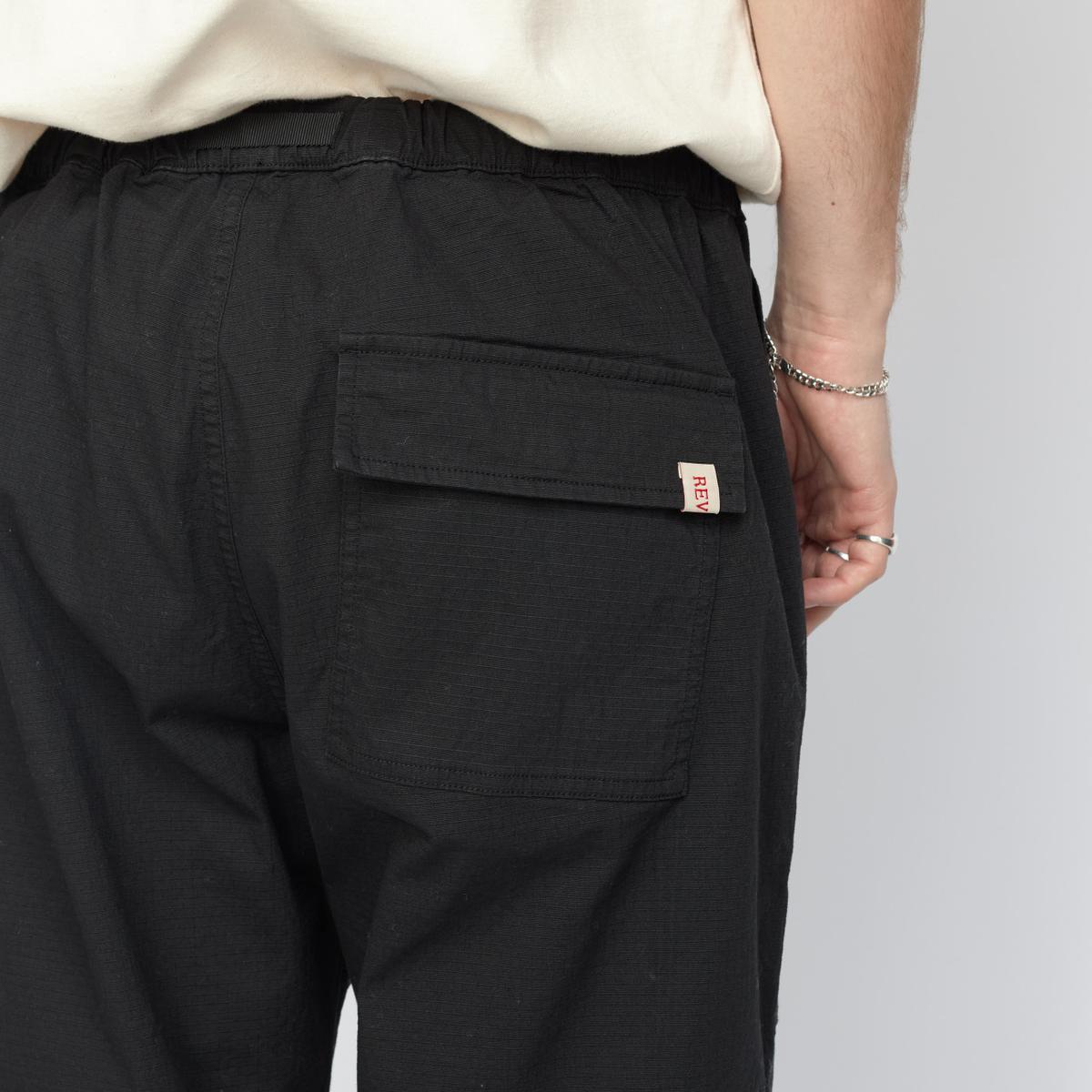 product/r/e/revolution_5887-black_noir_5.jpg