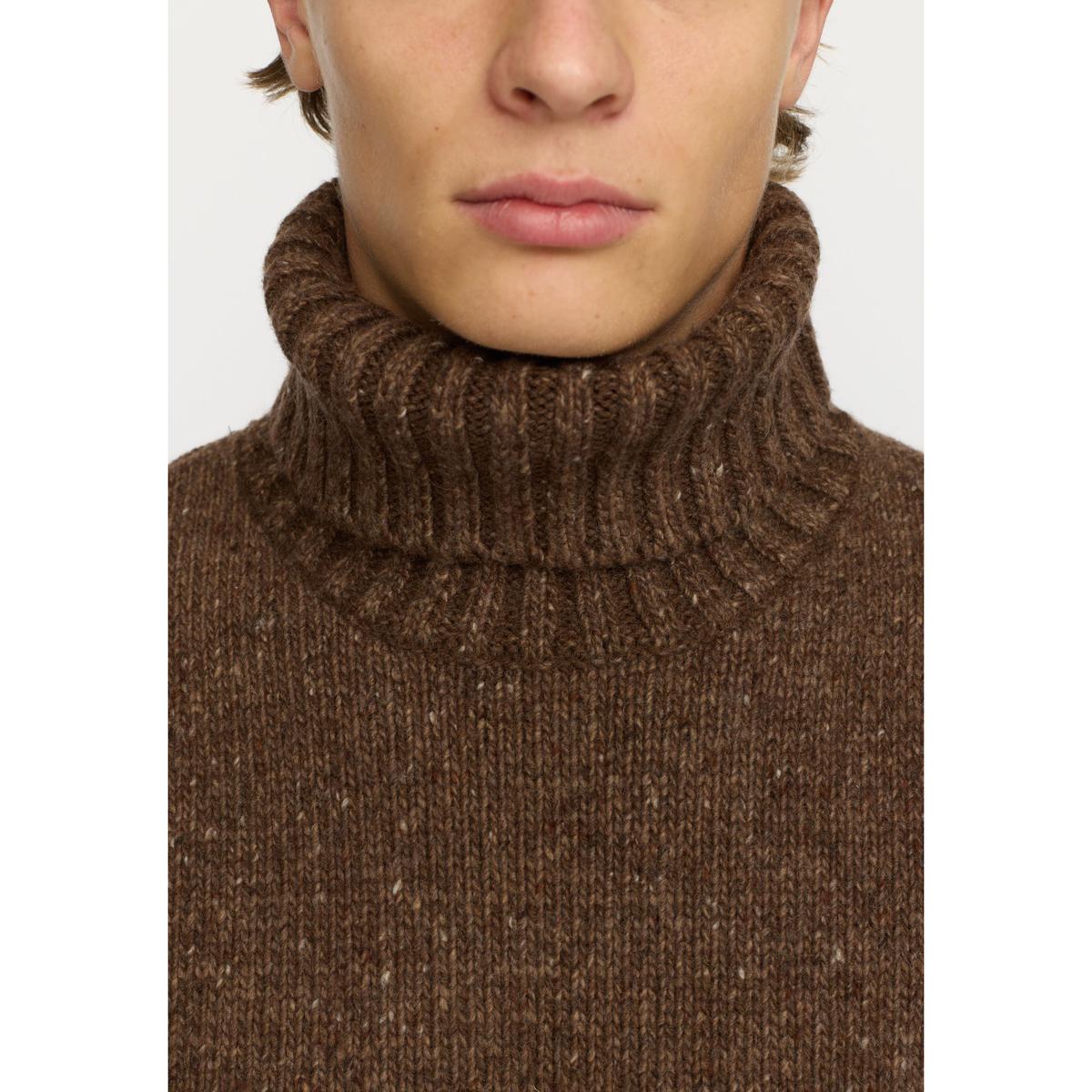 product/r/e/revolution_6568-brown_brown_3.jpg