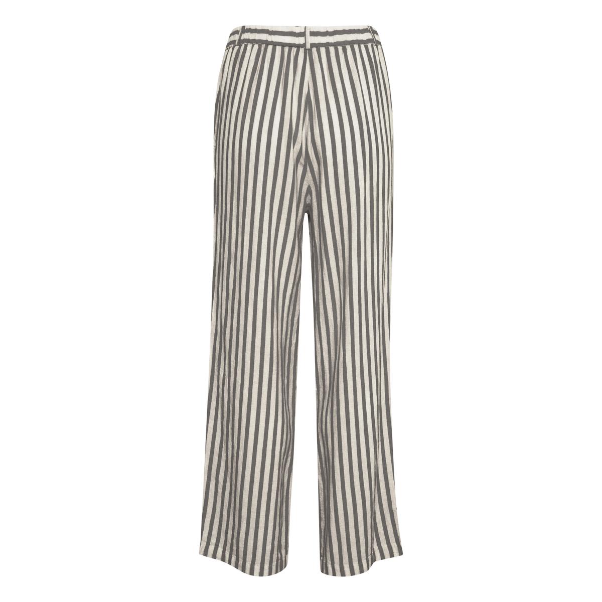 product/s/o/soaked-in-luxury_30407009-302448_5.jpg