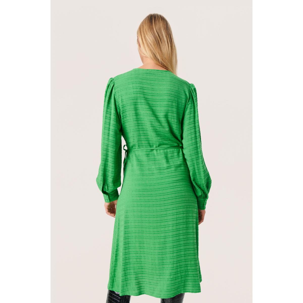 product/s/o/soaked-in-luxury_30407224-176229_5.jpg
