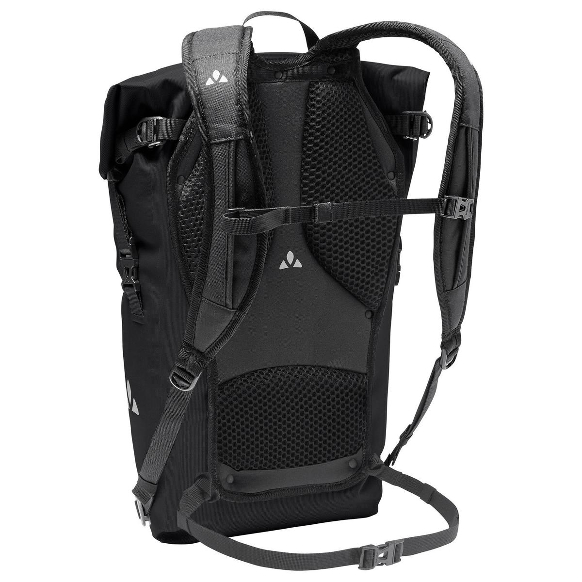 product/v/a/vaude_15918-215_black_2.jpg
