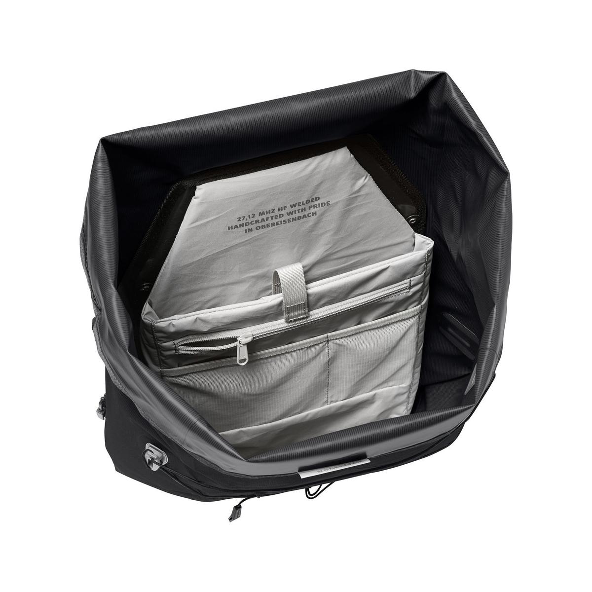 product/v/a/vaude_15918-215_black_4.jpg