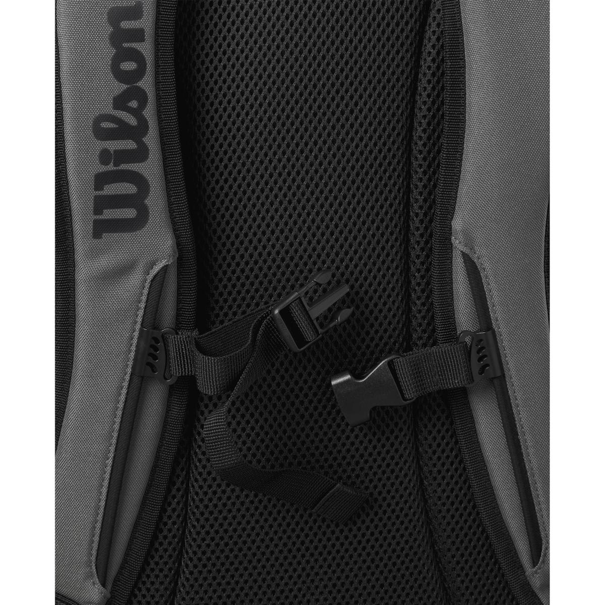 product/w/i/wilson_wr8904101_3_tour_pro_staff_padel_backpack_gy_bl.jpg