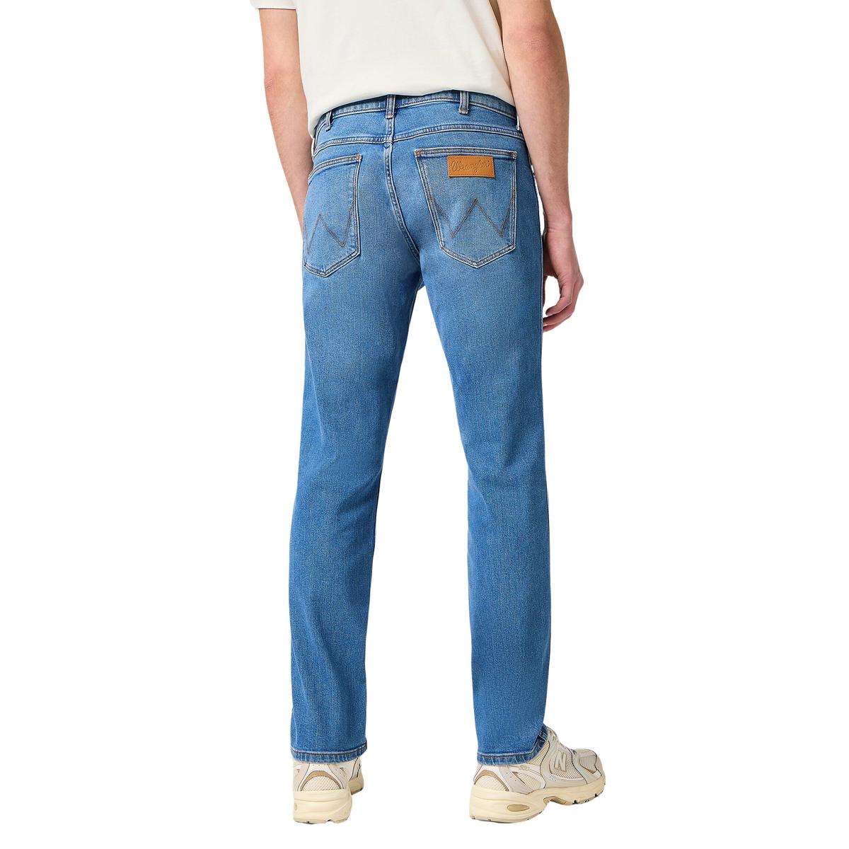 product/w/r/wrangler_112322662_new-favorite_2.jpg