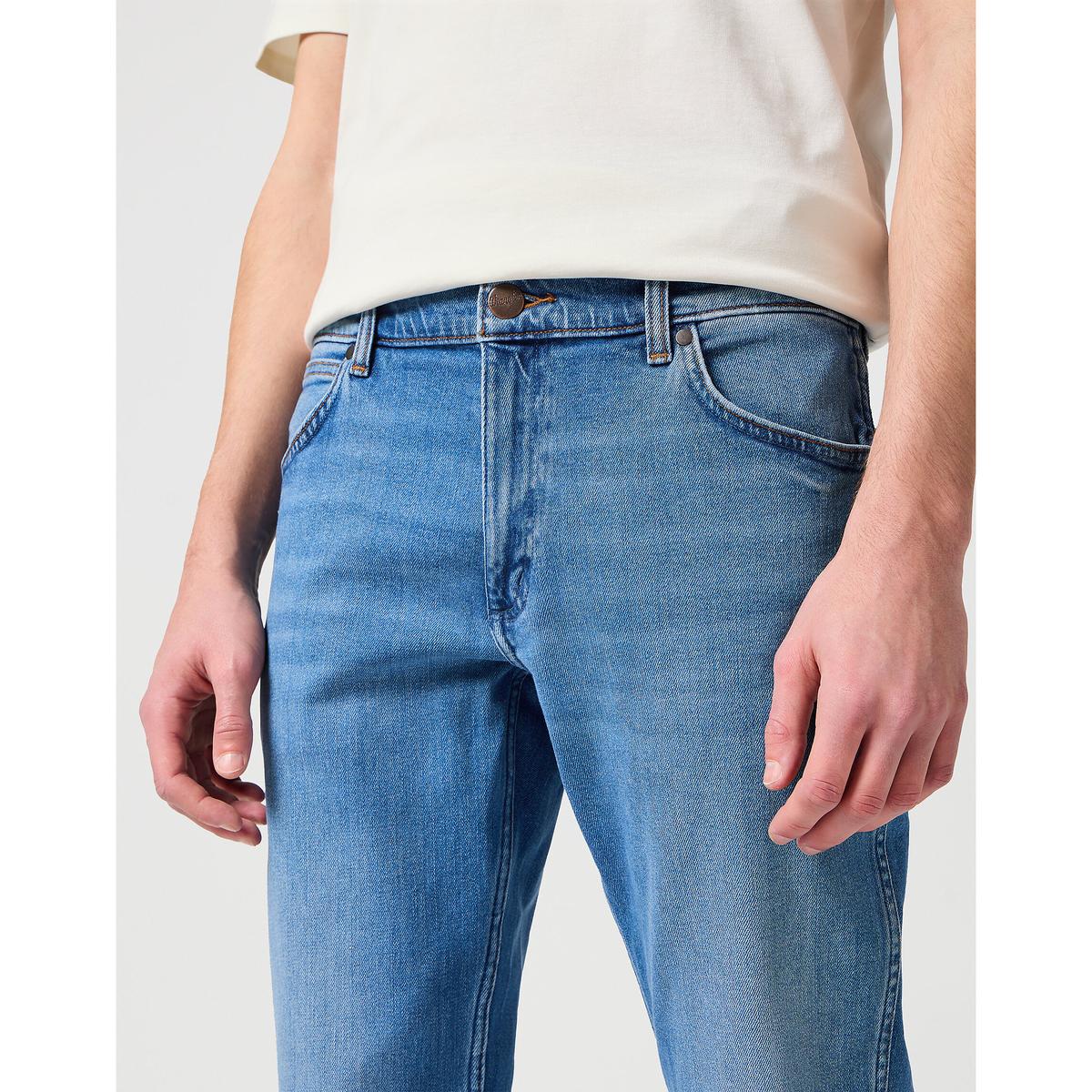 product/w/r/wrangler_112322662_new-favorite_5.jpg
